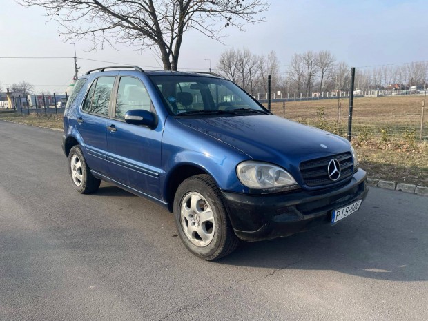 Mercedes-Benz ML 270