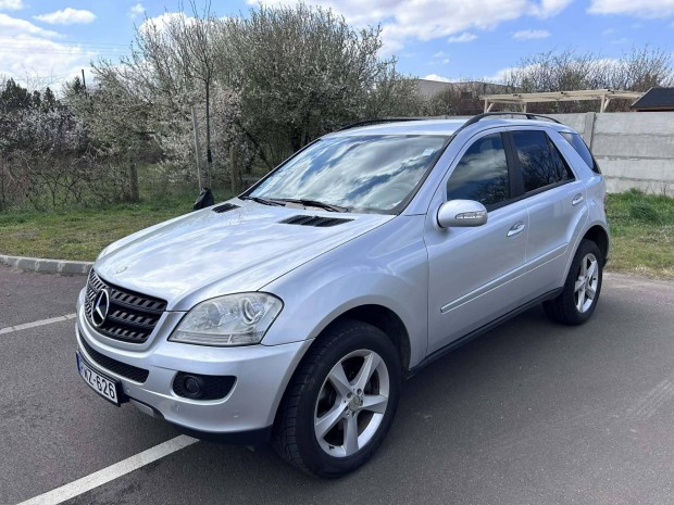 Mercedes-Benz ML 320 CDI (Automata) 212.800 KM