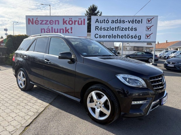 Mercedes-Benz ML 350 Bluetec (Automata) 2.5T VO...