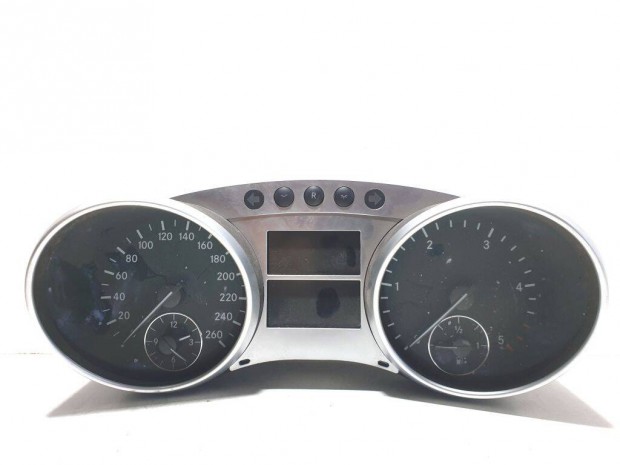 Mercedes Benz ML-Osztály 164 Kilométeróra A2C53337595