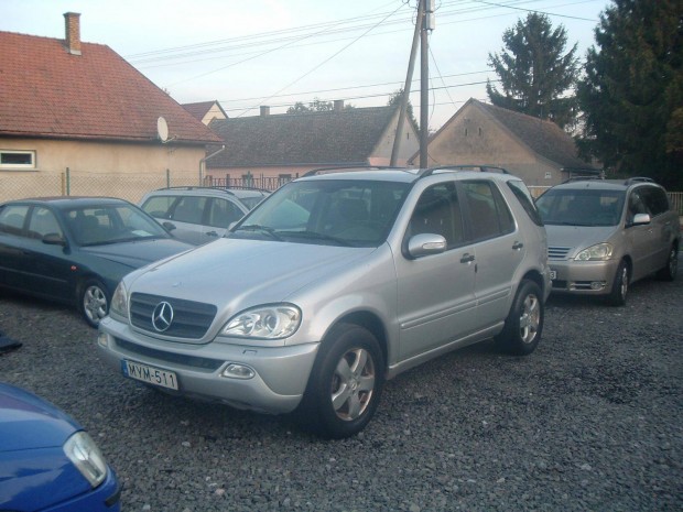 Mercedes-Benz ML-Osztly ML 270 CDI (Automata)