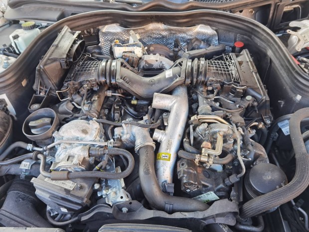 Mercedes Benz OM642853 350CDI motor