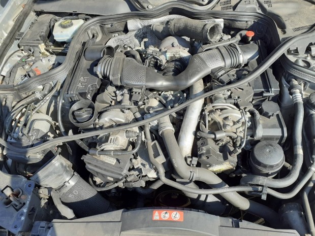 Mercedes Benz OM642920 320CDI motor