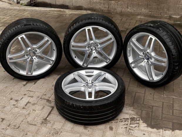 Mercedes-Benz R21 5x112 alufelni, gumival!