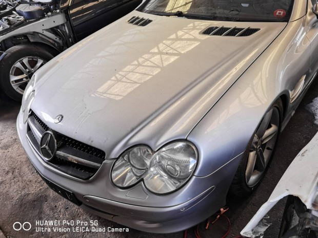 Mercedes Benz R230 SL komplett csavaros eleje 