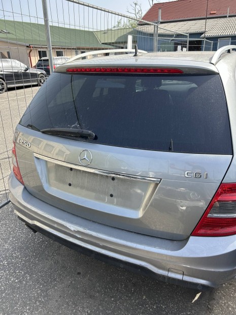 Mercedes Benz S204 C csomagtr ajt