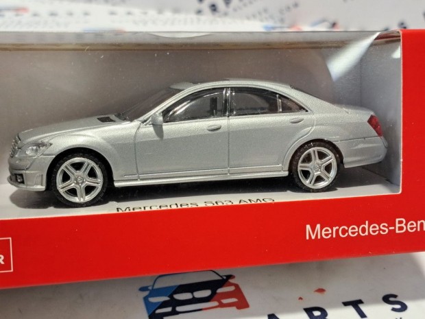 Mercedes Benz S63 AMG (ezst) -  Rastar - 1:43