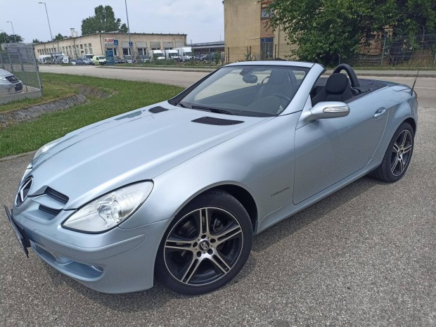 Mercedes-Benz SLK 200 Kompressor Friss mszaki!...