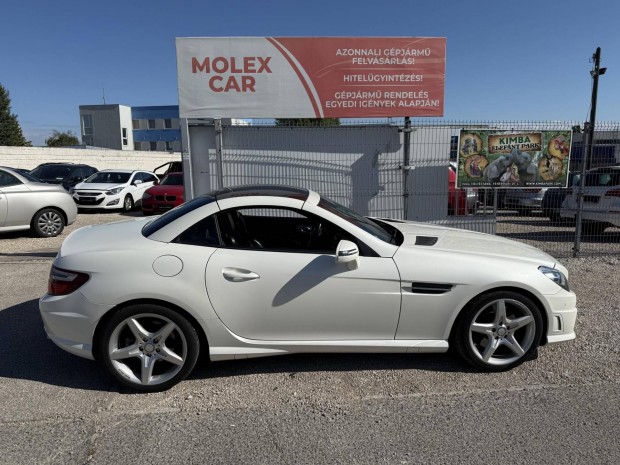 Mercedes-Benz SLK 250 Kit�n� �llapot. Automata....