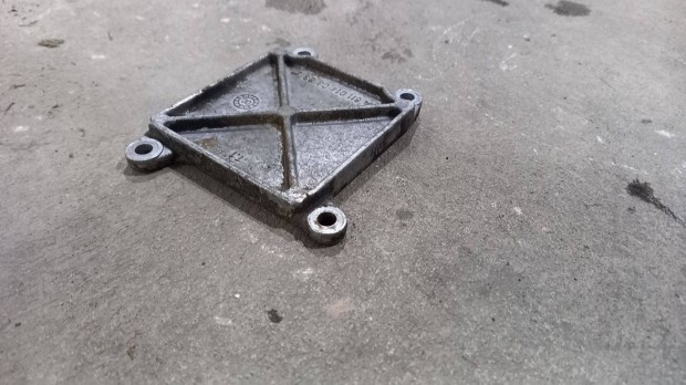 Mercedes Benz Sprinter 00- Motorblokk motor blokk takar fedl 6249