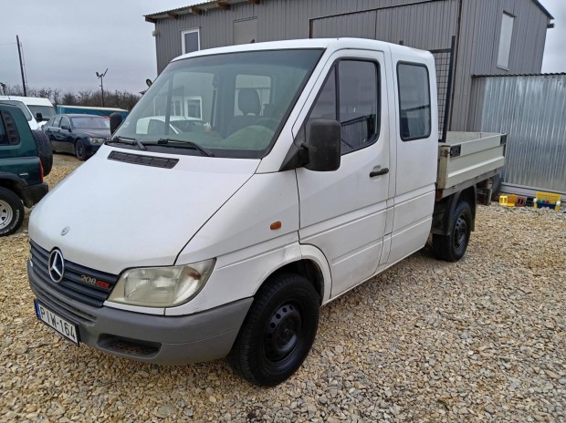 Mercedes-Benz Sprinter 208 CDI 901.621 178000 k...