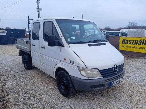 Mercedes-Benz Sprinter 208 CDI 901.661 Friss m�...