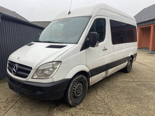 Mercedes-Benz Sprinter 211 CDI 906.613.13