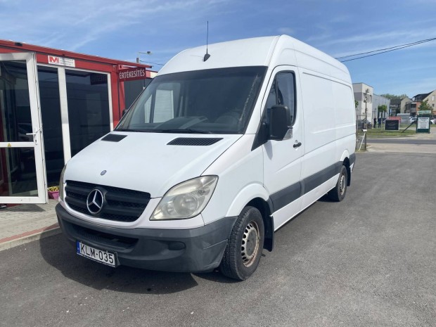 Mercedes-Benz Sprinter 211 CDI 906.613.13