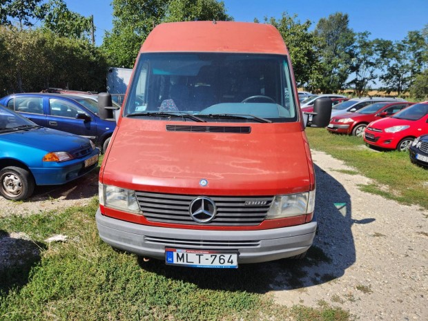 Mercedes-Benz Sprinter 310 D 903.462