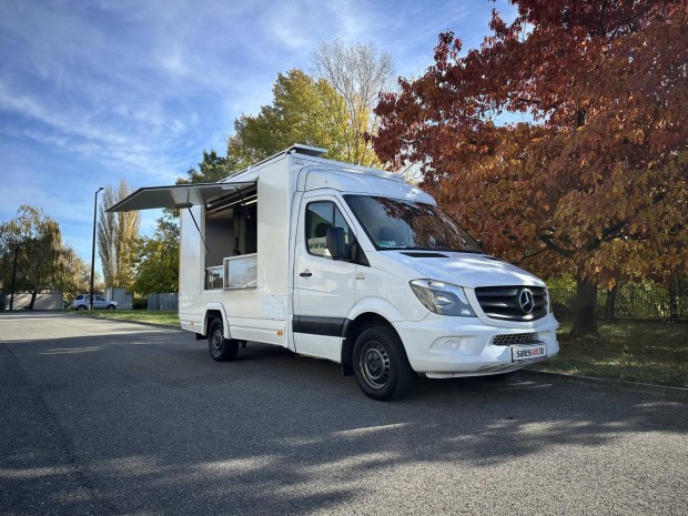 Mercedes-Benz Sprinter Büfékocsi Food Truck Moz...