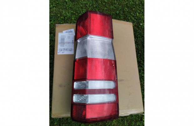 Mercedes Benz Sprinter gyri jobb hts lmpa foglalattal