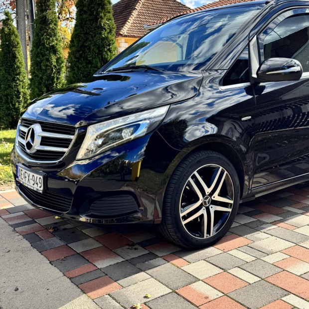 Mercedes-Benz V-Osztály V 250 Bluetec d Avantga...