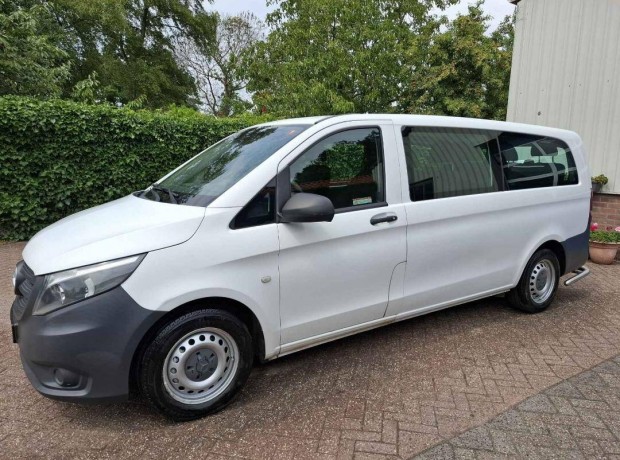 Mercedes-Benz Vito 109 Bluetec Tourer Select L...