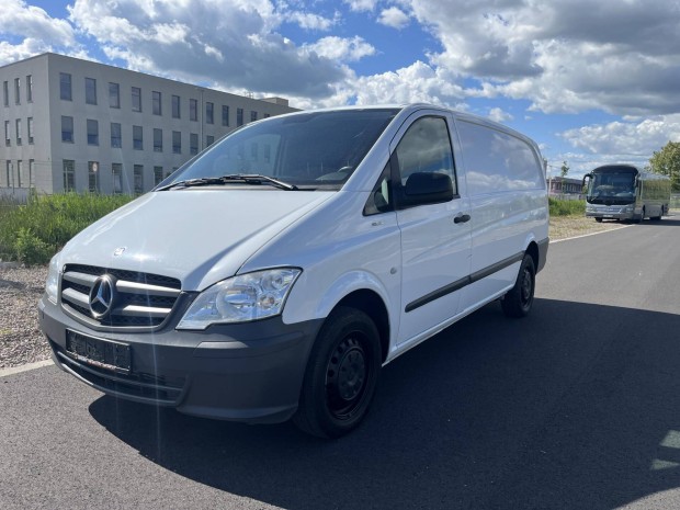 Mercedes-Benz Vito 110 CDI L végig vezetett sze...