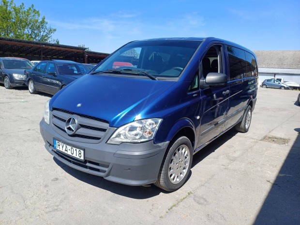 Mercedes-Benz Vito 113 CDI Shuttle E 9fős