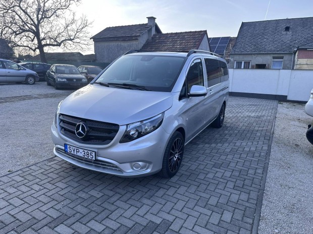 Mercedes-Benz Vito 114 Bluetec Tourer Select L...