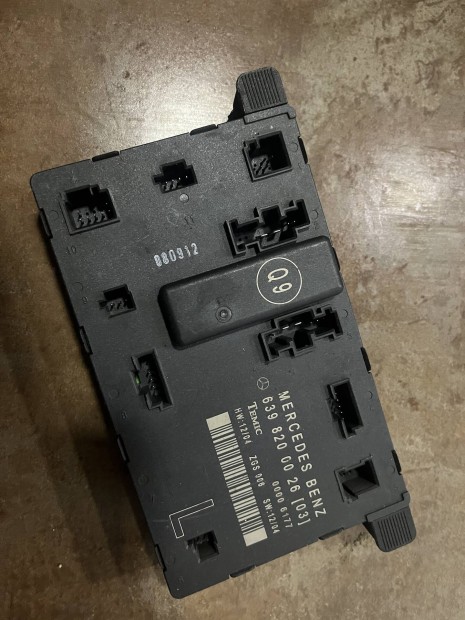 Mercedes Benz Vito W639  ajt� vez�rl� 639 820 00 26 (03) 
