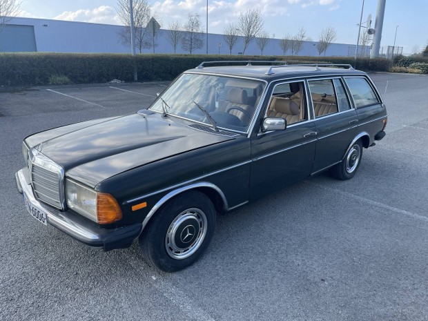 Mercedes Benz W123 230TE kombi