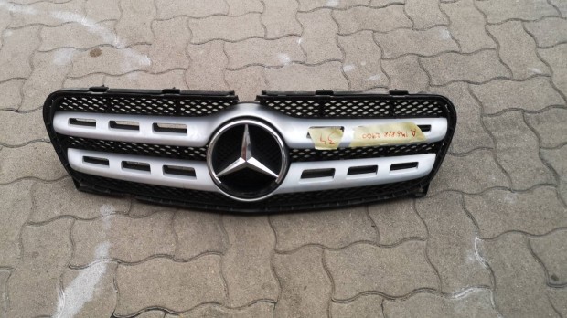 Mercedes-Benz W156 GLA hűtőmaszk