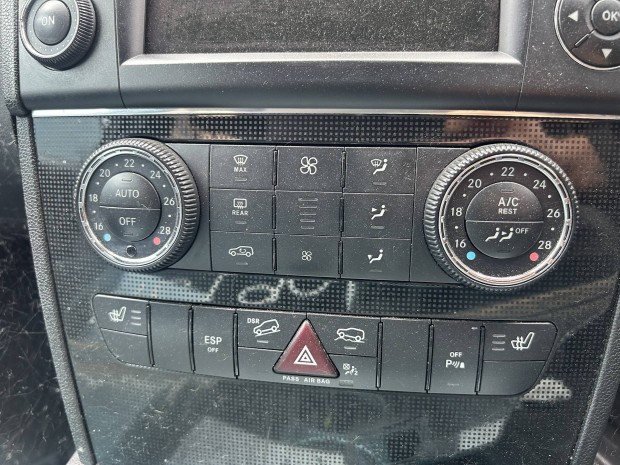 Mercedes Benz W164 ML fűtes kapcsoló