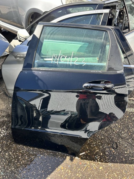 Mercedes Benz W169 A bal hátsó ajtó