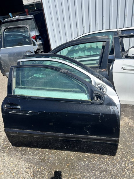 Mercedes Benz W203 Sport coupe jobb oldali ajt