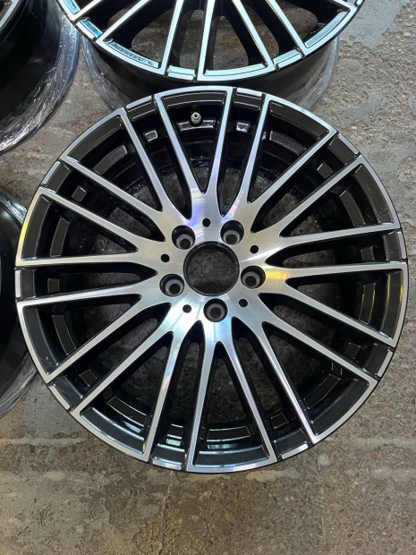 Mercedes Benz W205 W206 C osztály szinte új alufelnik 18" col hibátlan