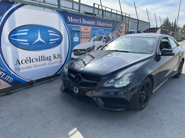 Mercedes Benz W207 E coupe OM651924 220CDI Bontás