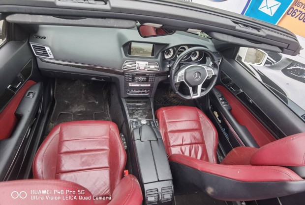 Mercedes Benz W207 E coupe cabrio facelift piros br bels