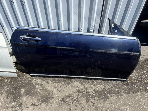 Mercedes Benz W207 E coupe jobb oldali ajt
