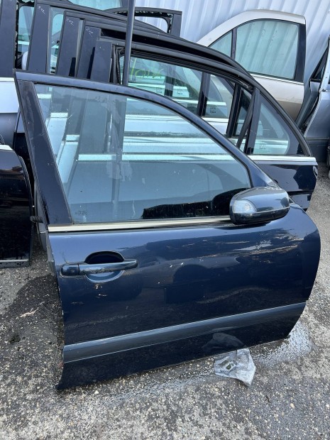 Mercedes Benz W210 E jobb első ajtó