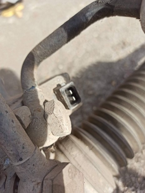 Mercedes-Benz W210 kormnym 