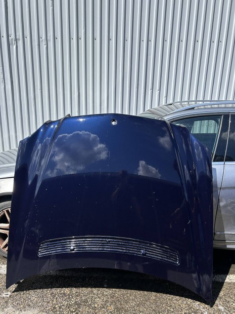 Mercedes Benz W211 E motorháztető