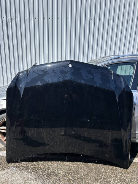 Mercedes Benz W212 E fekete motorháztető