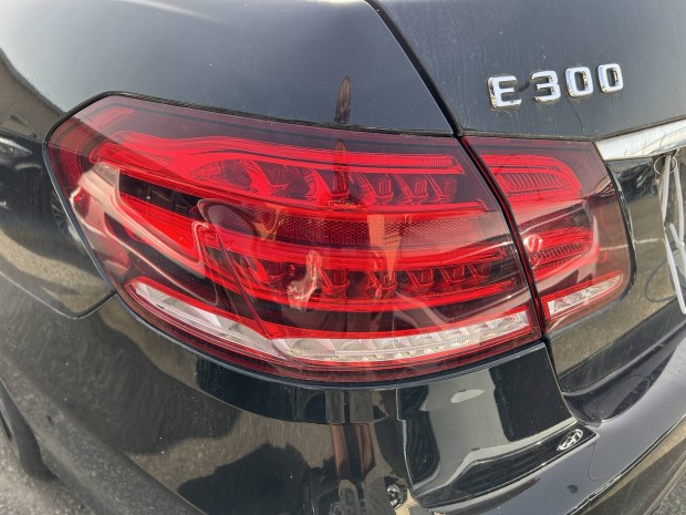 Mercedes Benz W212 E jobb hts ledes lmpa