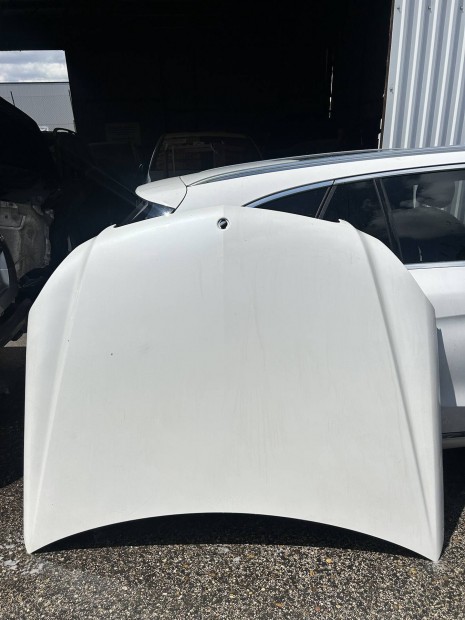 Mercedes Benz W212 E motorháztető