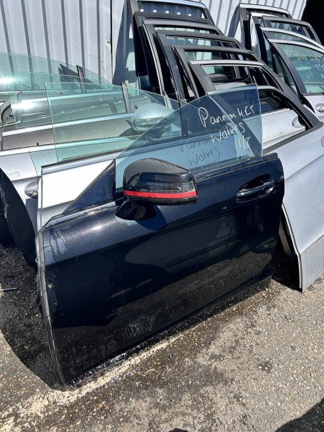 Mercedes Benz W218 CLS bal első ajtó