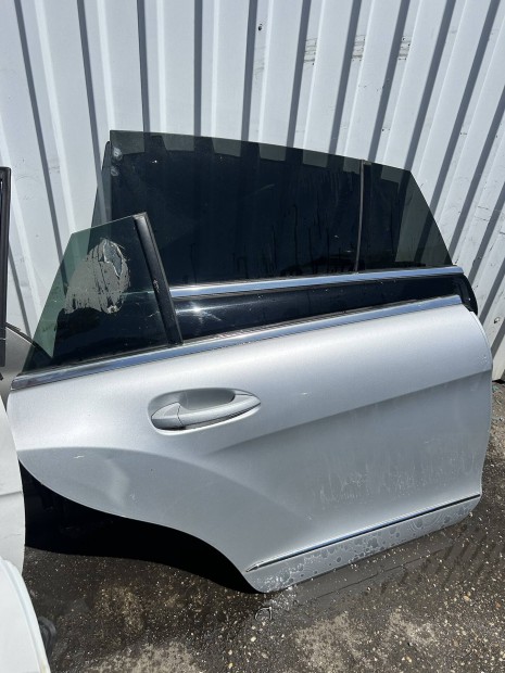 Mercedes Benz W218 CLS jobb hts ajt