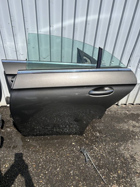 Mercedes Benz W219 CLS bal hátsó ajtó