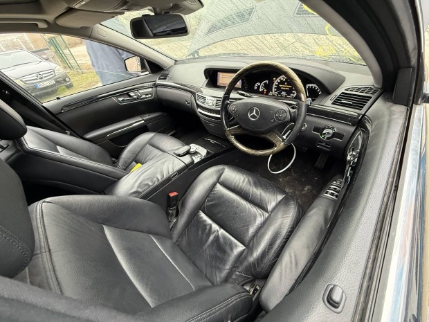Mercedes Benz W221 S �l�s garnit�ra