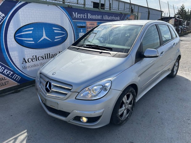 Mercedes Benz W245 B200 CDI automata bontás