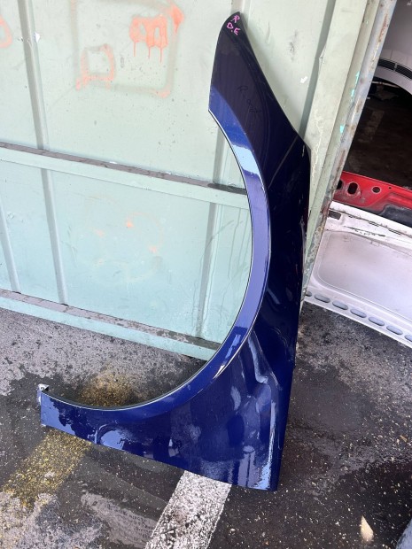 Mercedes Benz W251 E bal első sárvédő
