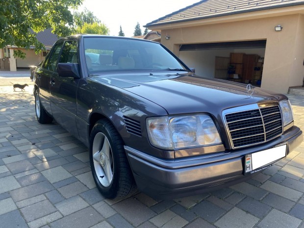 Mercedes-Benz W 124 E 250 D Klima 61.100km