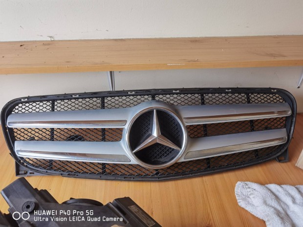 Mercedes Benz X156 GLA dszrcs 